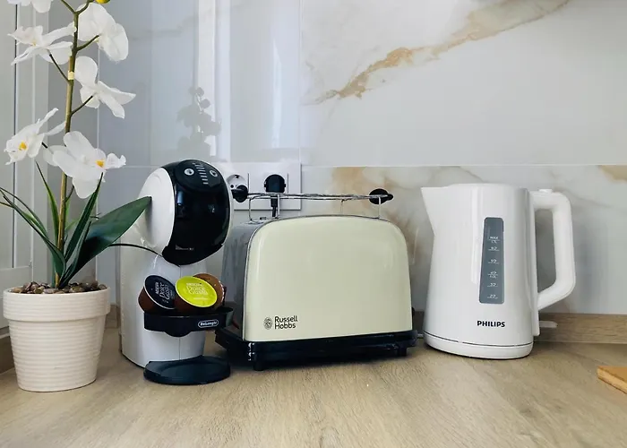 Alboran Costa Del Sol דירה אסטפונה